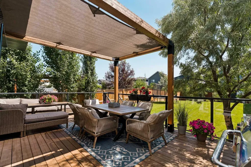 203 Cranbrook Park SE Calgary AB T3M 3C3