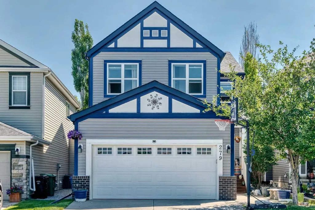 279 Copperpond Circle SE Calgary AB T2Z 0R4