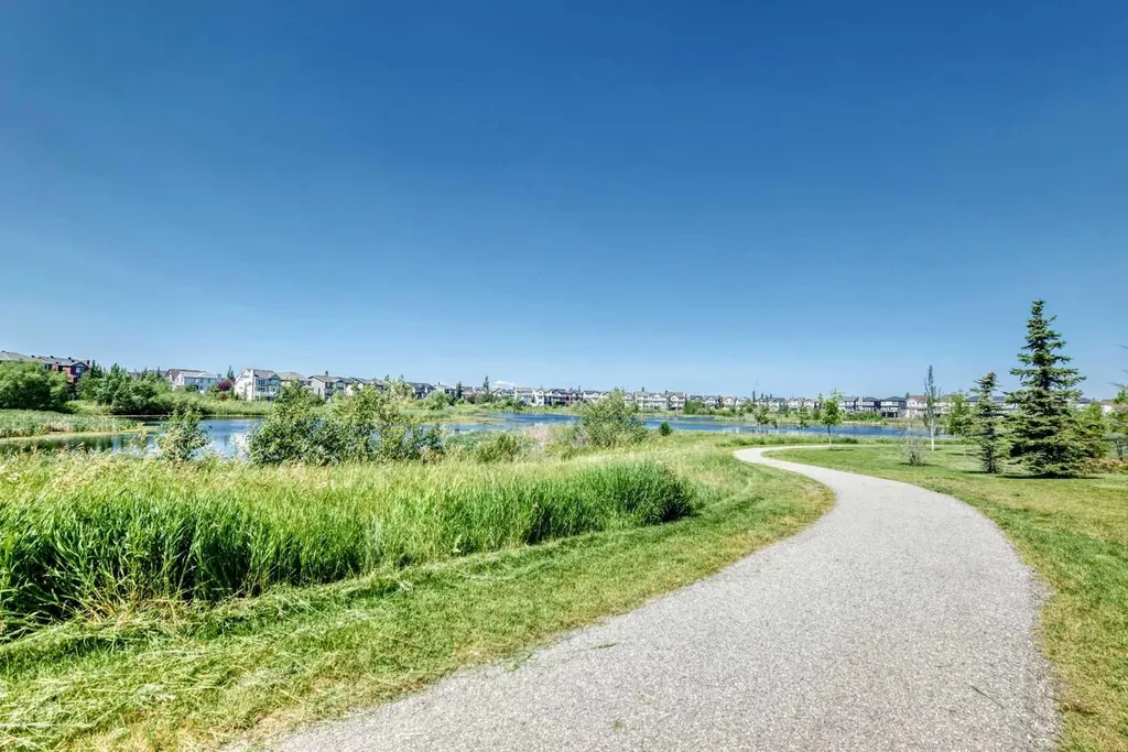 279 Copperpond Circle SE Calgary AB T2Z 0R4
