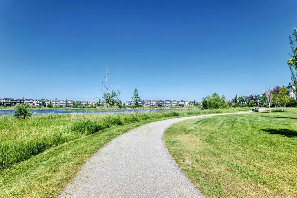 279 Copperpond Circle SE Calgary AB T2Z 0R4