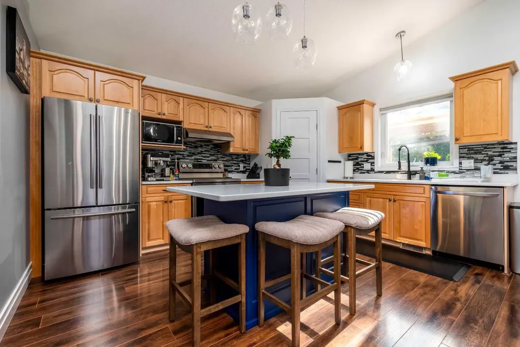 2308 52 Avenue Lloydminster AB T9V 2Z8