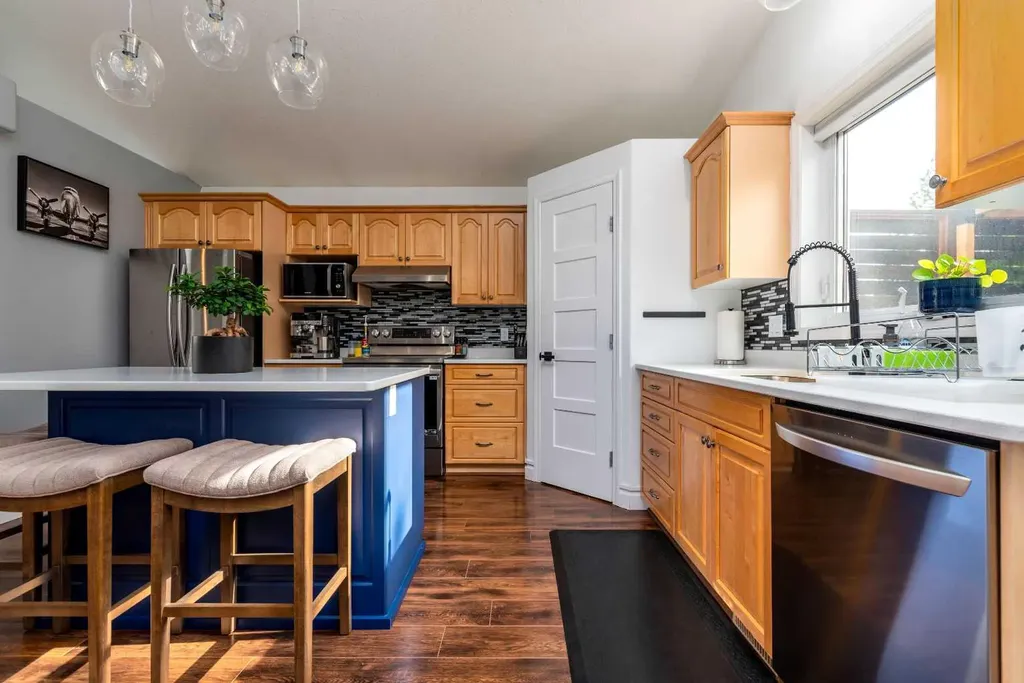 2308 52 Avenue Lloydminster AB T9V 2Z8