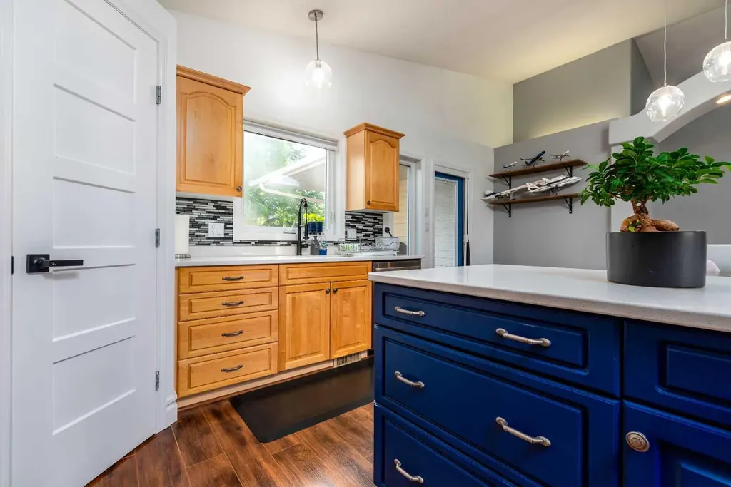 2308 52 Avenue Lloydminster AB T9V 2Z8