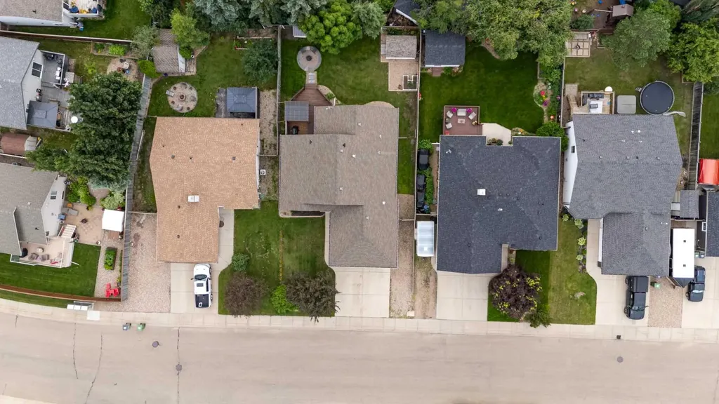 2308 52 Avenue Lloydminster AB T9V 2Z8