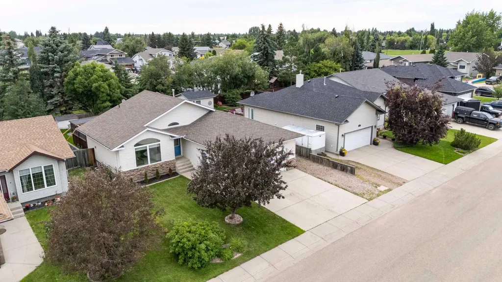 2308 52 Avenue Lloydminster AB T9V 2Z8