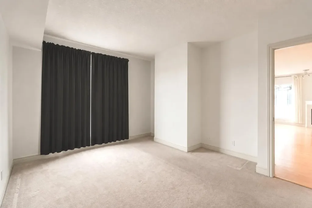 920 5 Avenue SW Calgary AB T2P 5P6