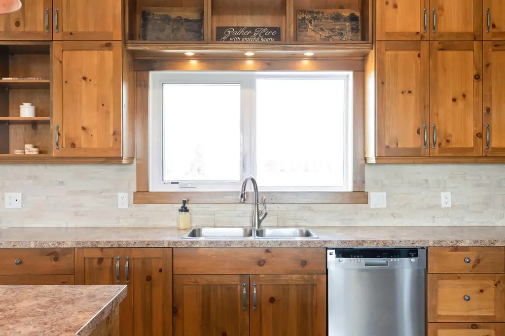 7228 Township Road 110 Rural Cypress County AB T0K 1Z0