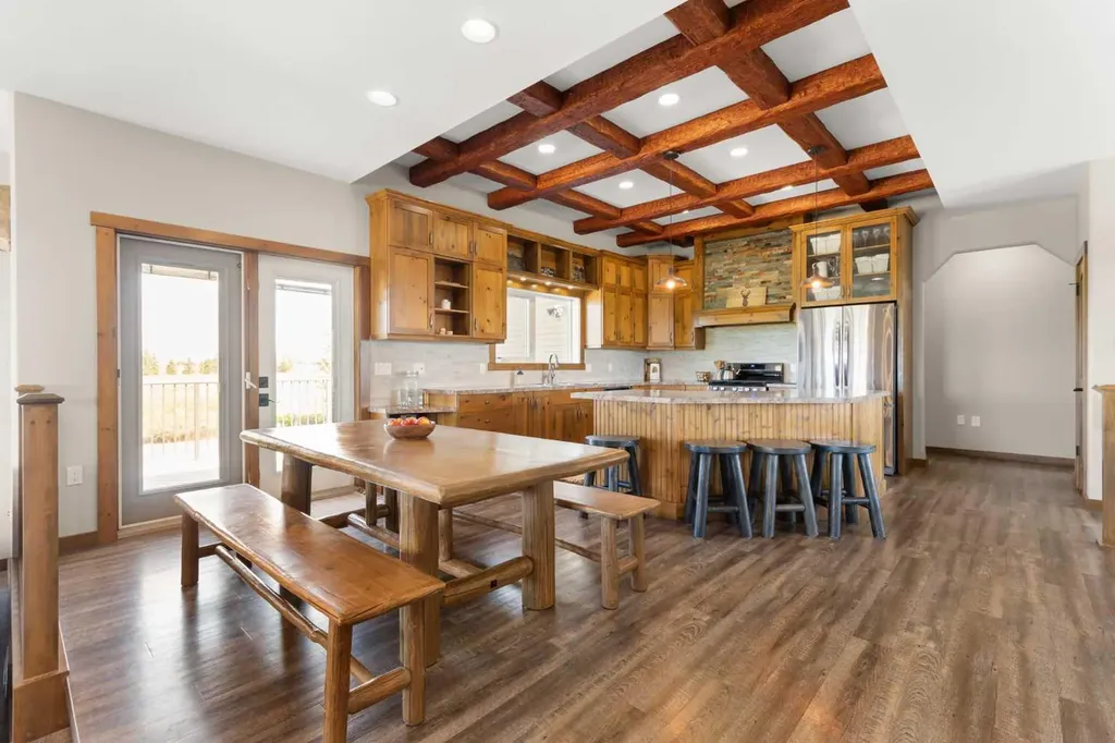 7228 Township Road 110 Rural Cypress County AB T0K 1Z0
