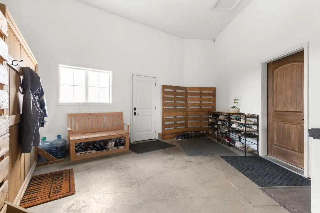 7228 Township Road 110 Rural Cypress County AB T0K 1Z0