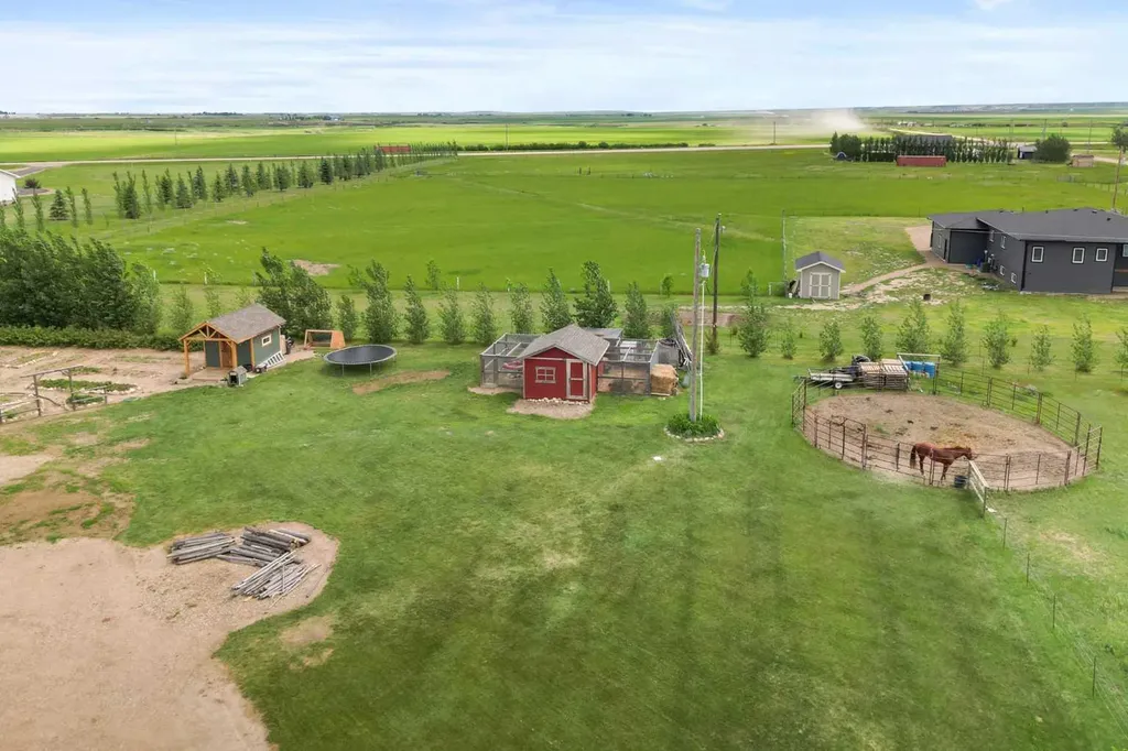 7228 Township Road 110 Rural Cypress County AB T0K 1Z0