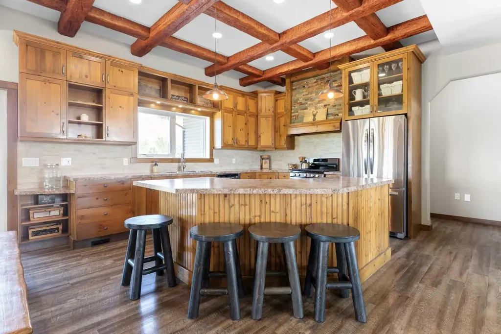 7228 Township Road 110 Rural Cypress County AB T0K 1Z0