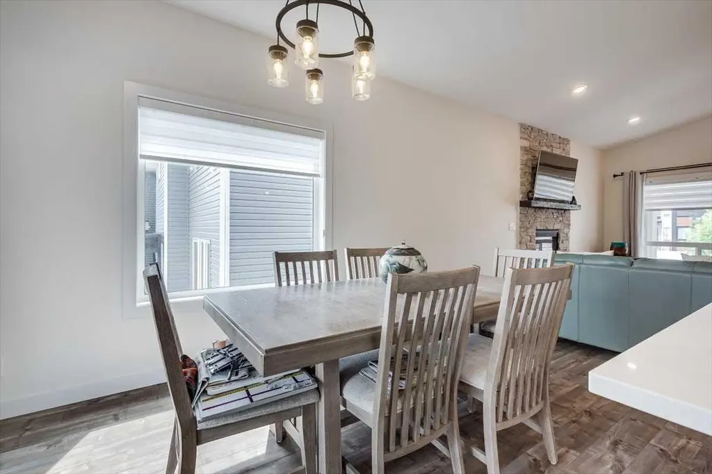 73 Longmire Close Red Deer AB T4R 0T1