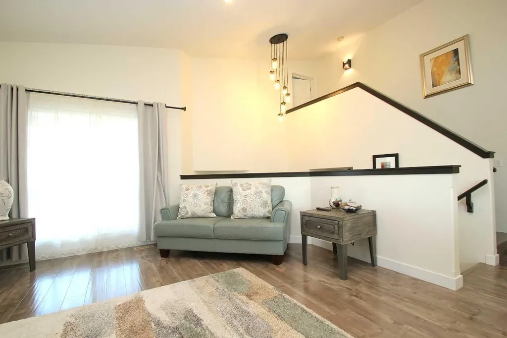 73 Longmire Close Red Deer AB T4R 0T1
