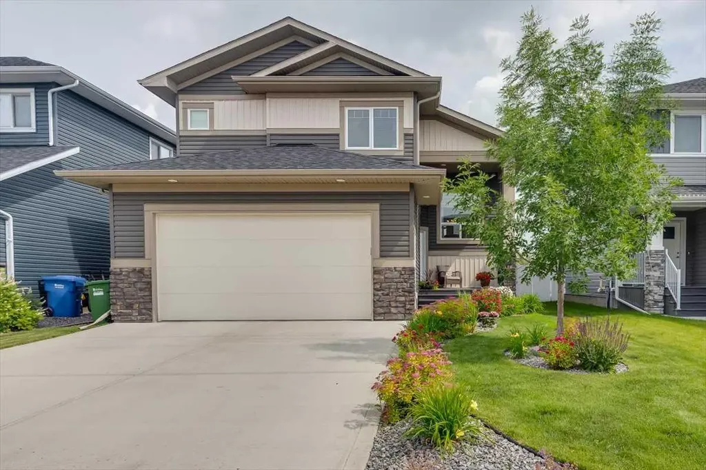 73 Longmire Close Red Deer AB T4R 0T1