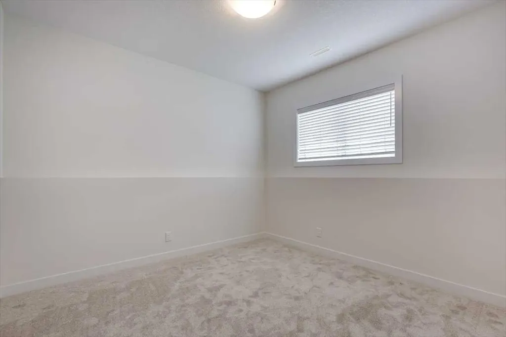 73 Longmire Close Red Deer AB T4R 0T1