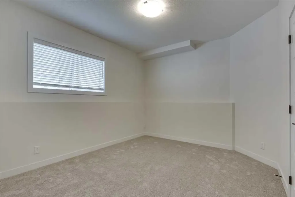 73 Longmire Close Red Deer AB T4R 0T1