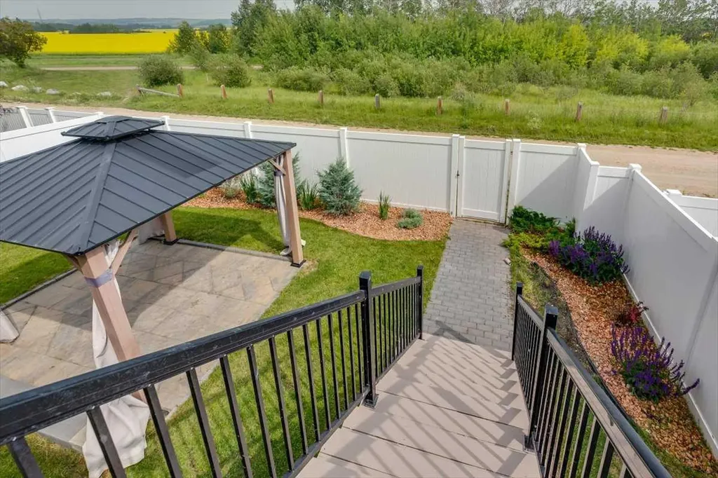 73 Longmire Close Red Deer AB T4R 0T1