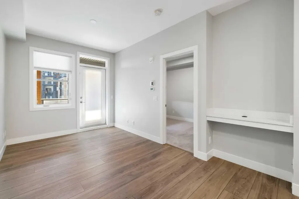 8355 19 Avenue SW Calgary AB T3H6G3