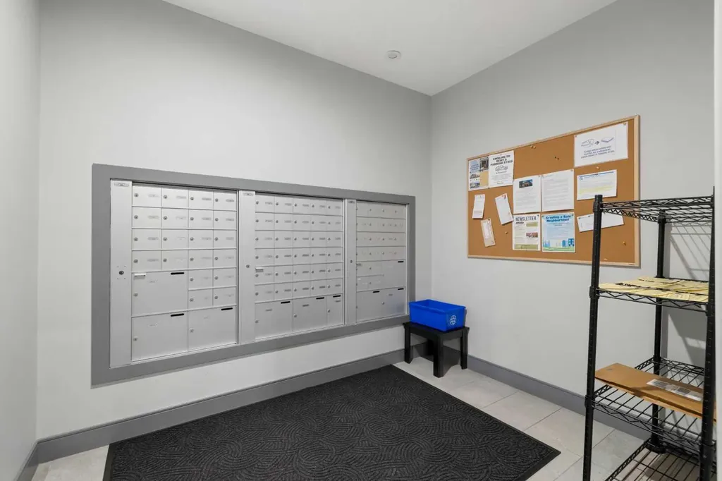 8355 19 Avenue SW Calgary AB T3H6G3