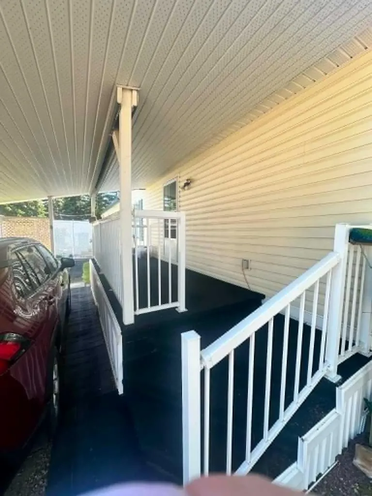 6205 54 Street Ponoka AB T4J1M5