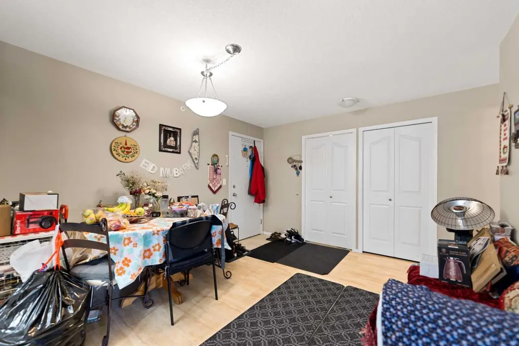 3000 Citadel Meadow Point NW Calgary AB T3G 5N5