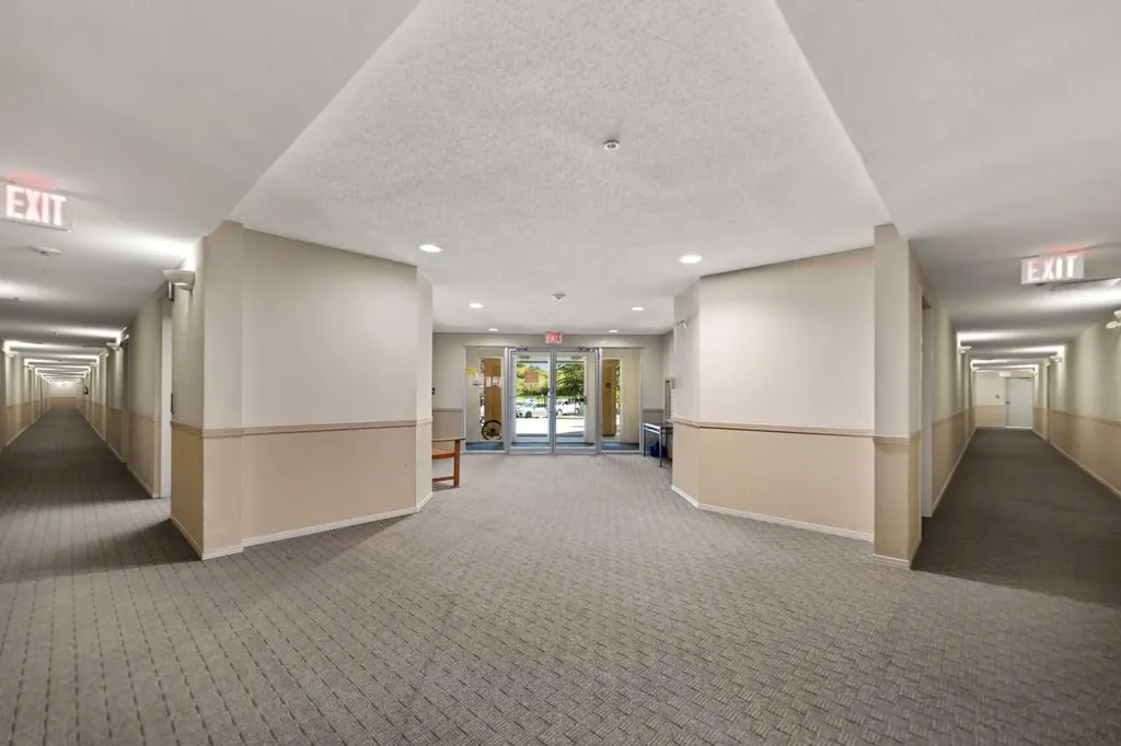 3000 Citadel Meadow Point NW Calgary AB T3G 5N5