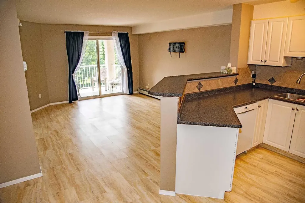 3000 Citadel Meadow Point NW Calgary AB T3G 5N5