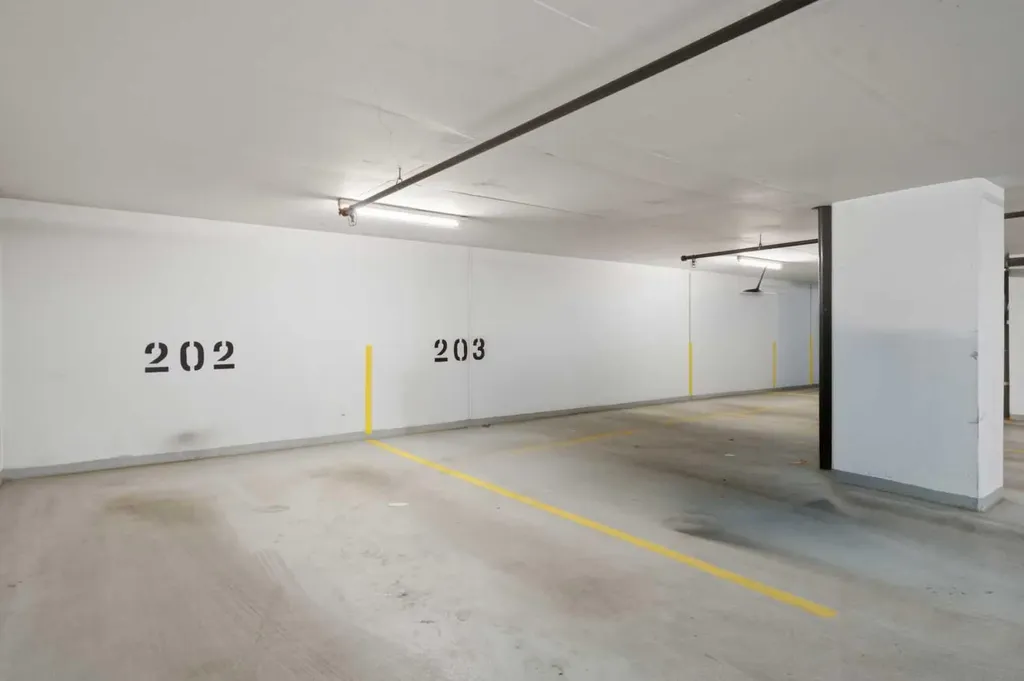 901 10 Avenue SW Calgary AB T2R 0B5