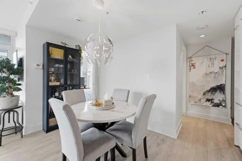 901 10 Avenue SW Calgary AB T2R 0B5