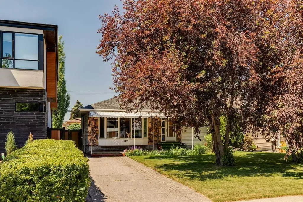 1219 Renfrew Drive NE Calgary AB T2E 5J3