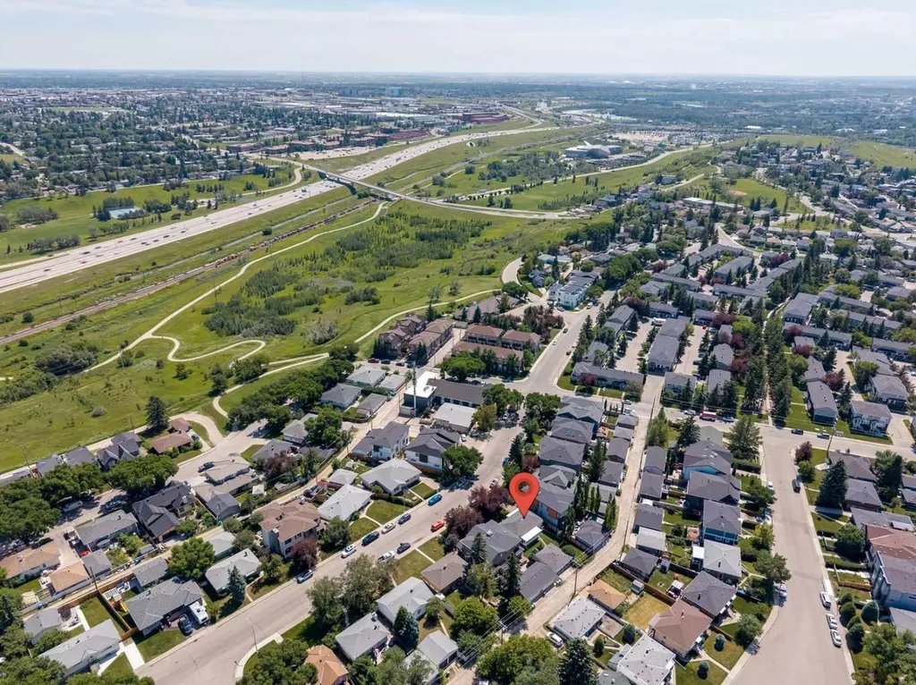 1219 Renfrew Drive NE Calgary AB T2E 5J3
