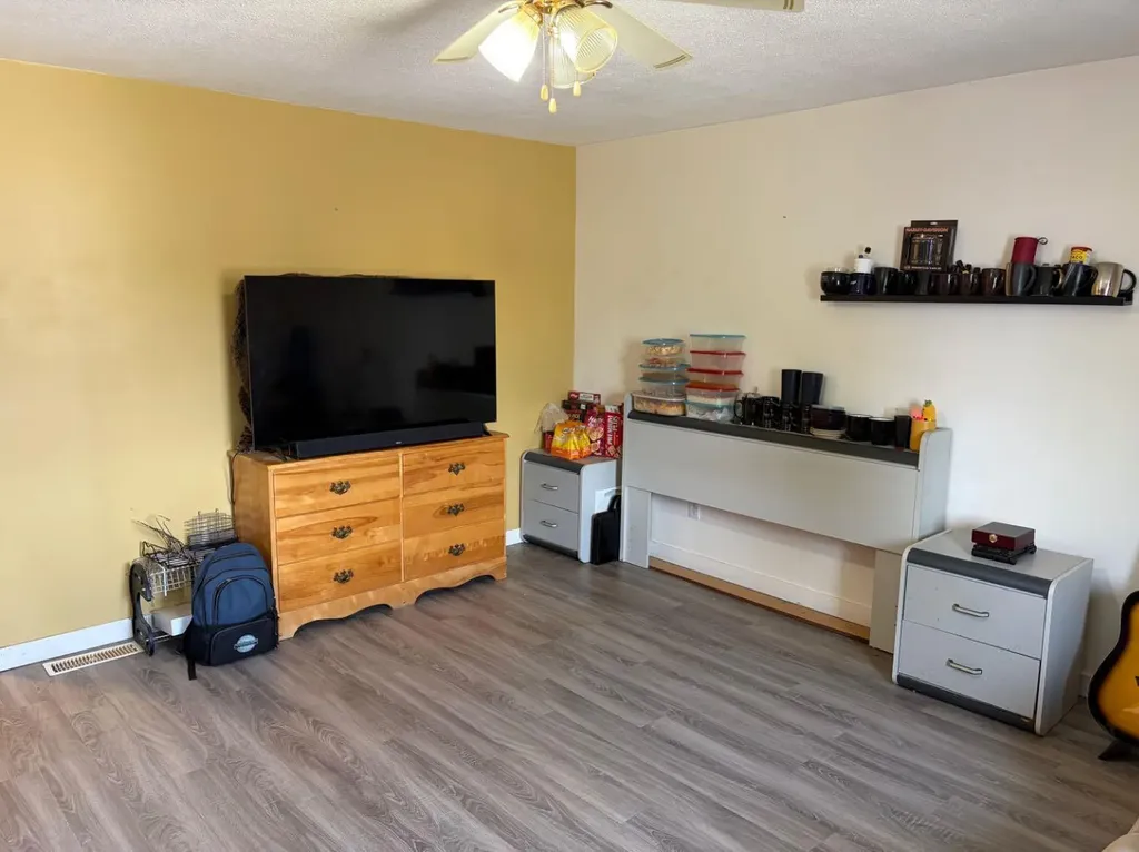 224 Polar Avenue NE High River AB T1V 1J5