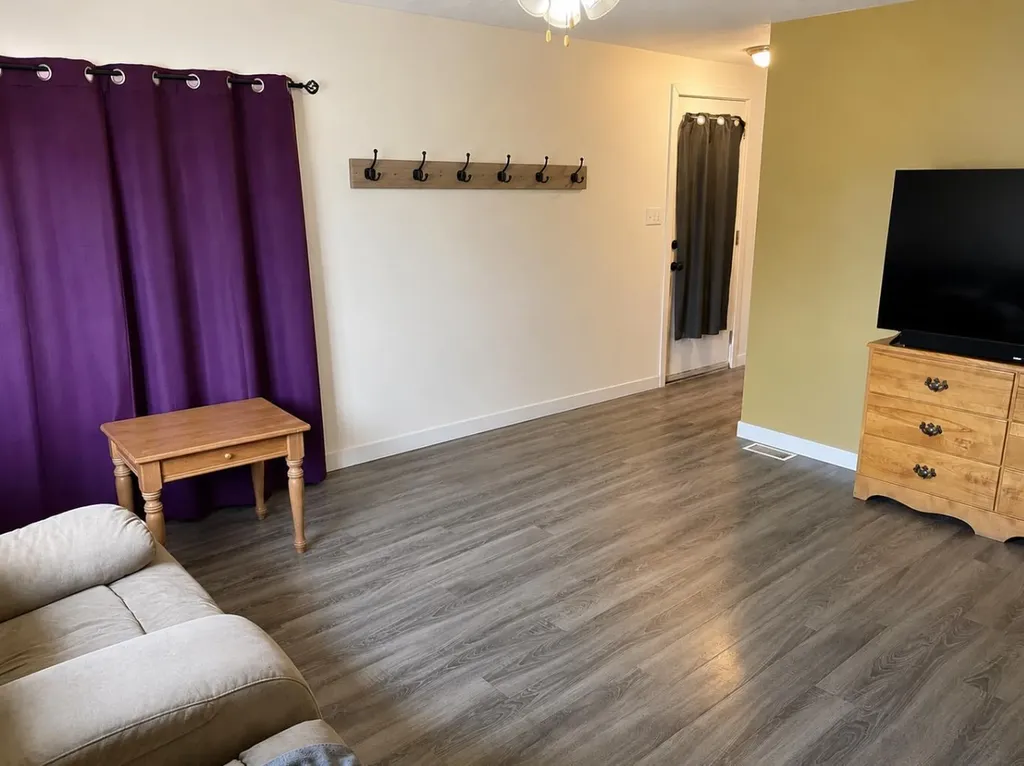 224 Polar Avenue NE High River AB T1V 1J5