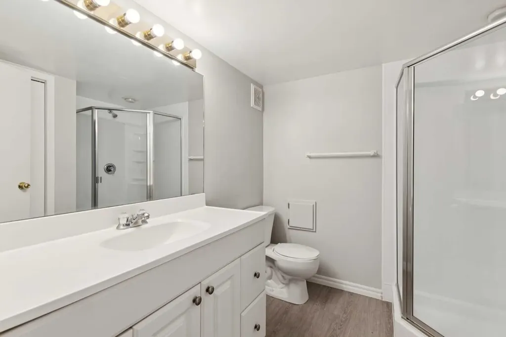 102 Thorson Crescent Okotoks AB T1S 1C8