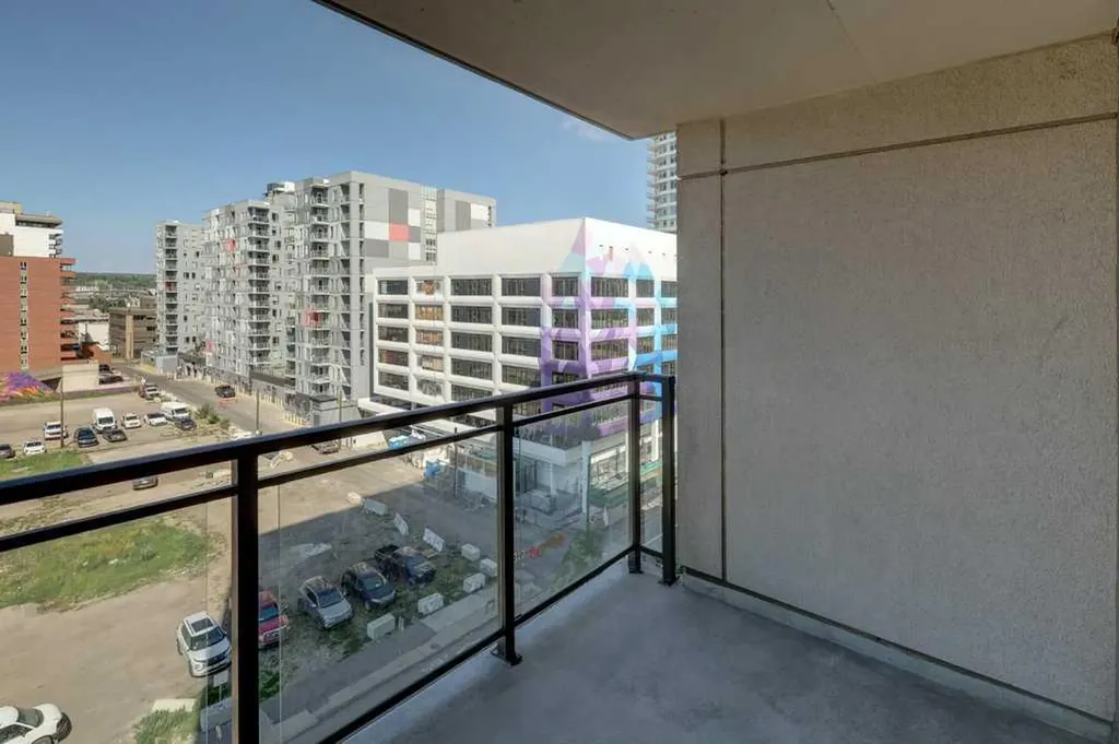 1110 11 Street SW Calgary AB T2R 1P1
