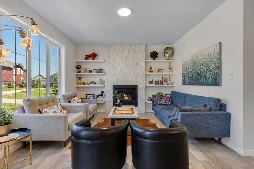 168 Magnolia Manor SE Calgary AB T3M 3J1