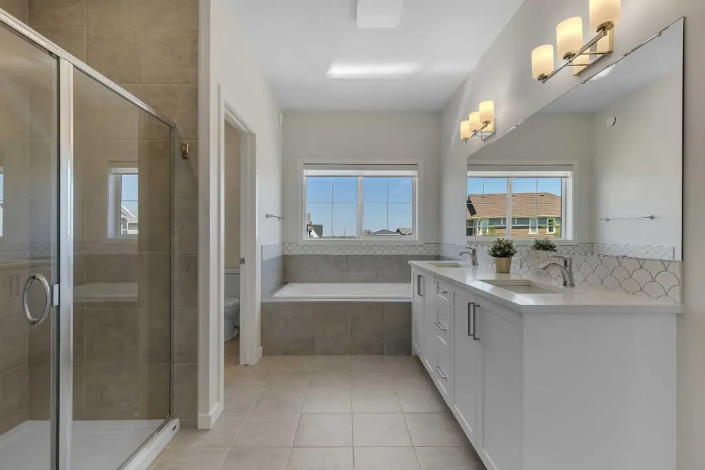 168 Magnolia Manor SE Calgary AB T3M 3J1