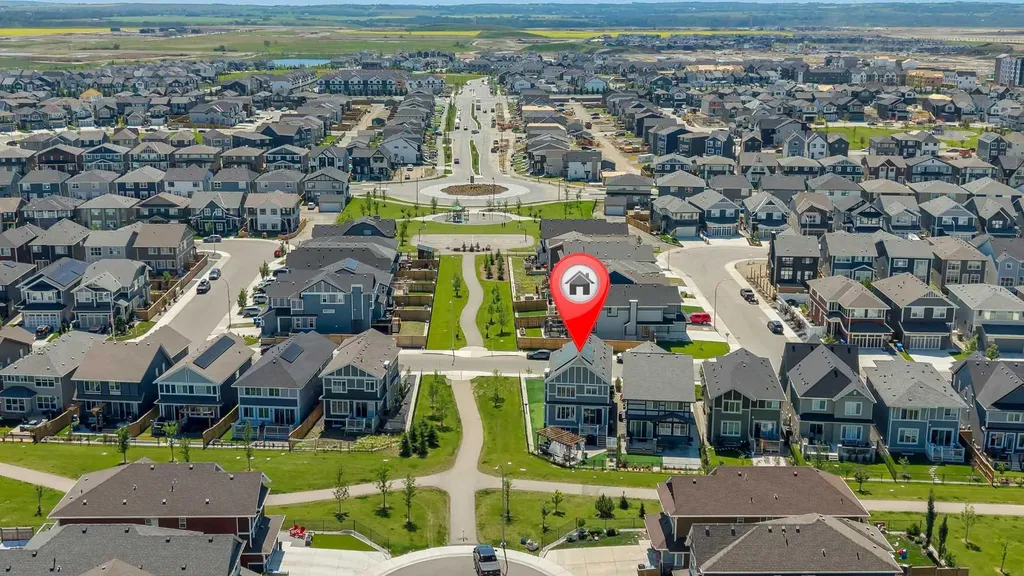 168 Magnolia Manor SE Calgary AB T3M 3J1