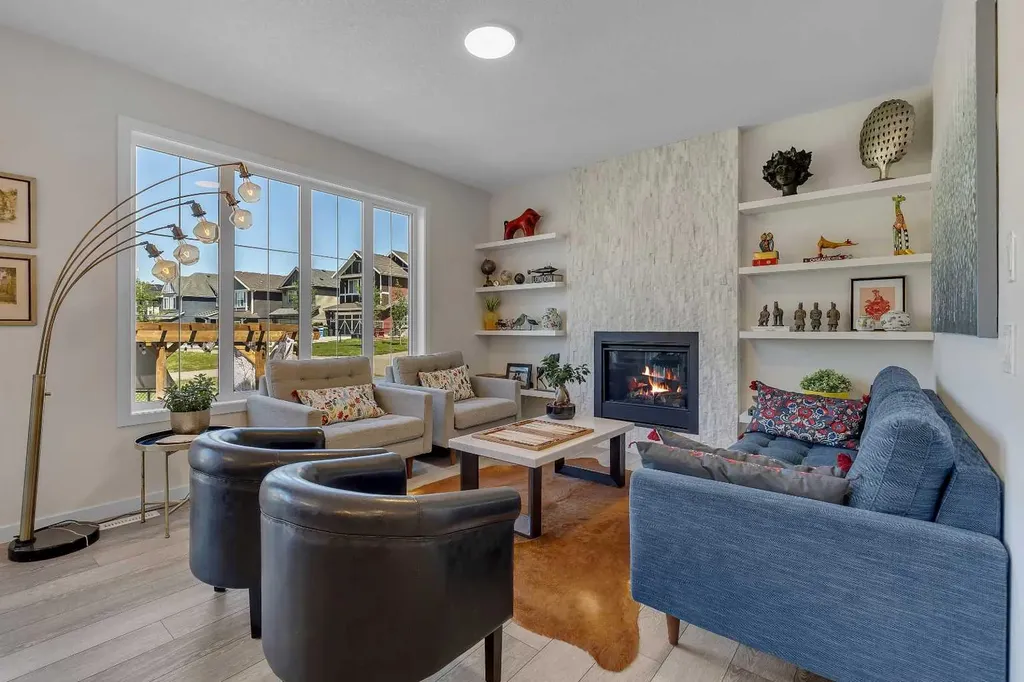 168 Magnolia Manor SE Calgary AB T3M 3J1