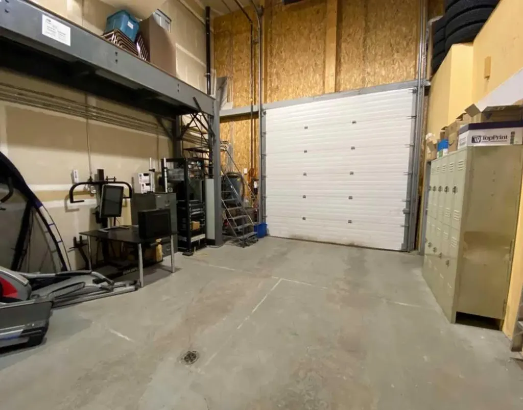 12110 40 Street SE Calgary AB T2Z4K6