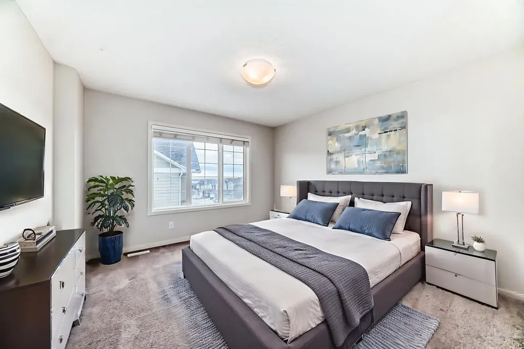 45 Nolanlake Cove NW Calgary AB T3R 0Z7