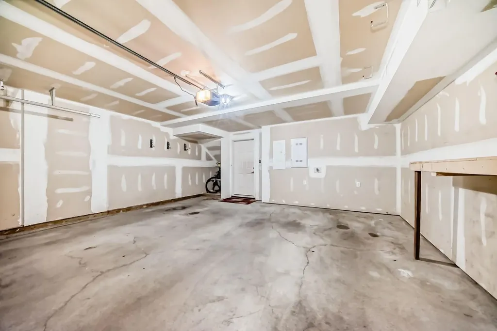 45 Nolanlake Cove NW Calgary AB T3R 0Z7