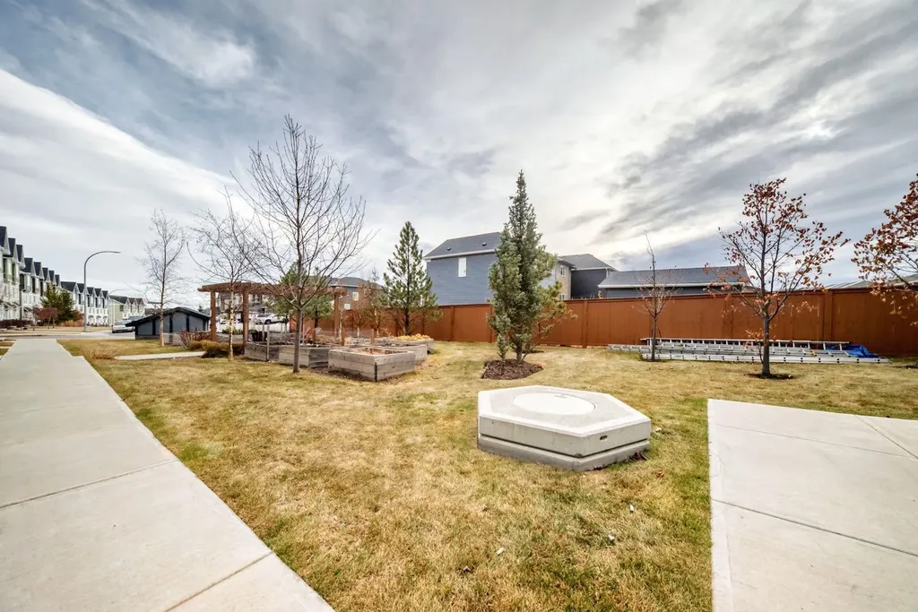 45 Nolanlake Cove NW Calgary AB T3R 0Z7