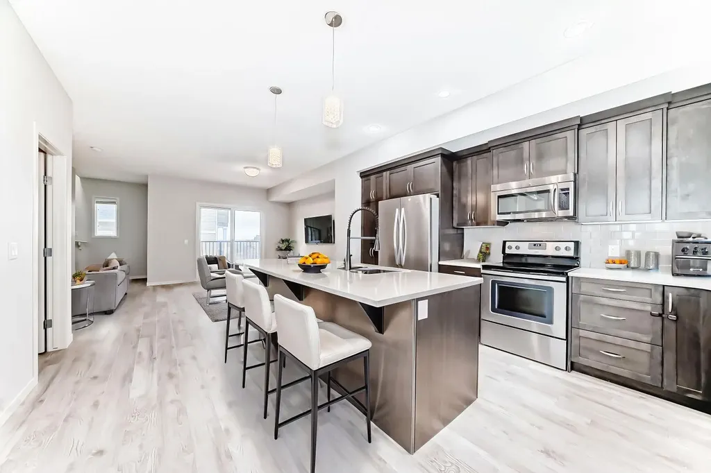 45 Nolanlake Cove NW Calgary AB T3R 0Z7