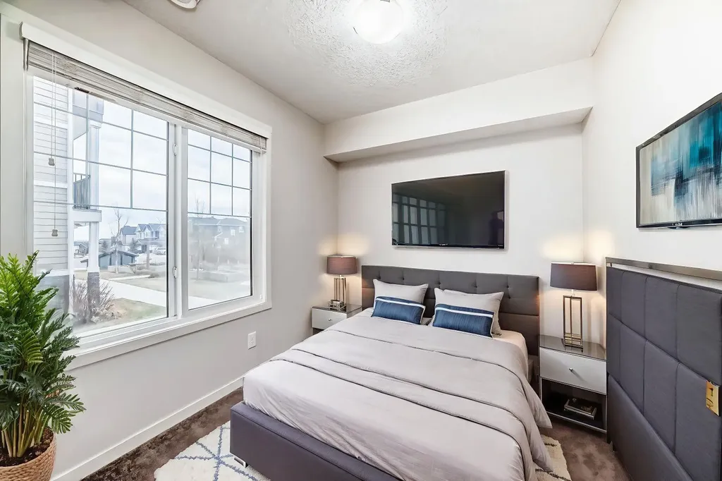 45 Nolanlake Cove NW Calgary AB T3R 0Z7