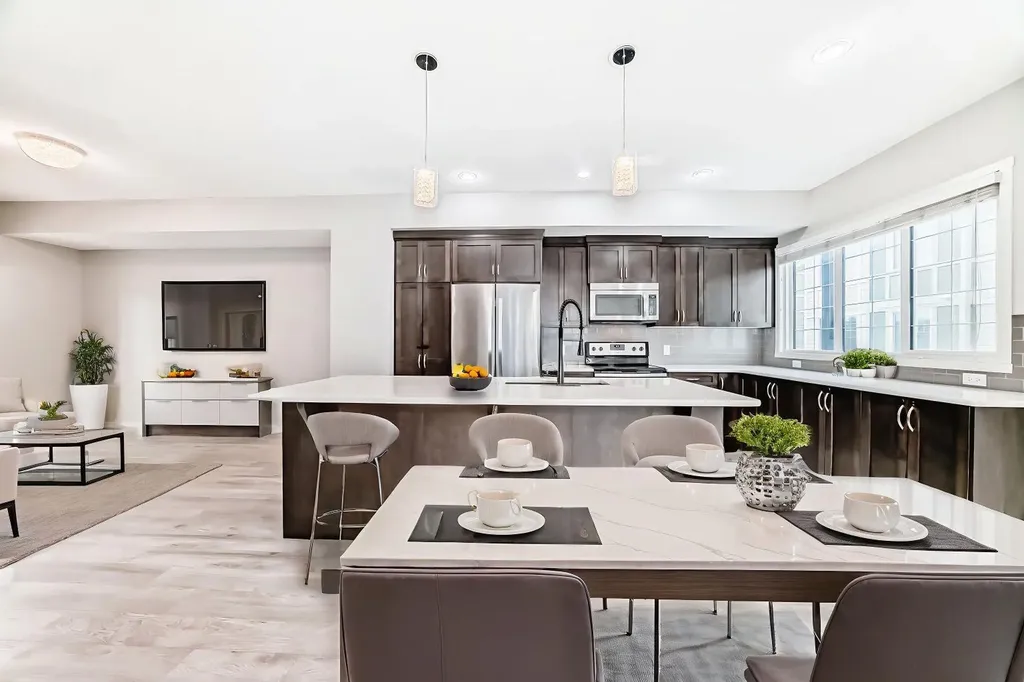 45 Nolanlake Cove NW Calgary AB T3R 0Z7