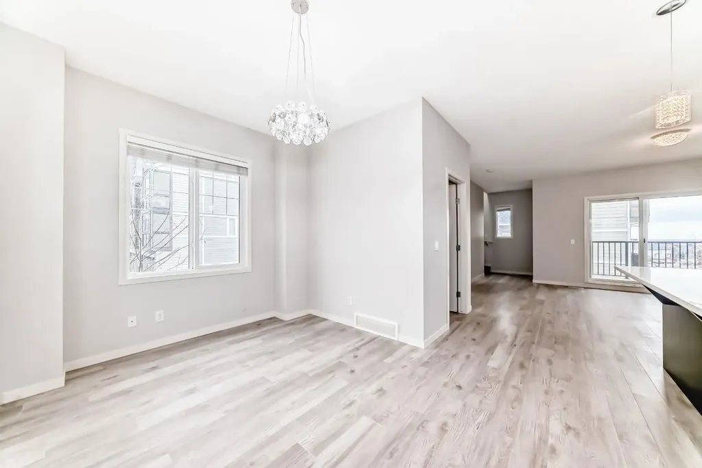 45 Nolanlake Cove NW Calgary AB T3R 0Z7