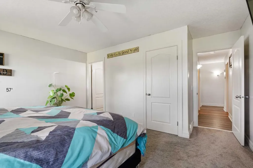 6 Park Circle Whitecourt AB T7S 1H9