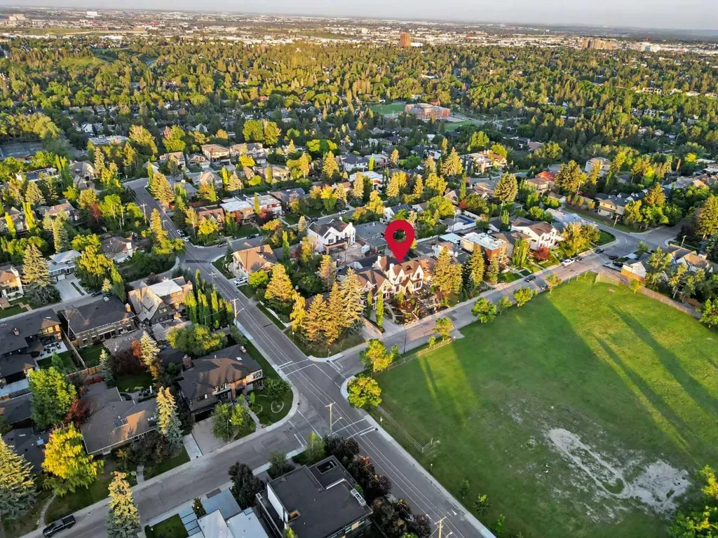 3614 10 Street SW Calgary AB T2T 3H8