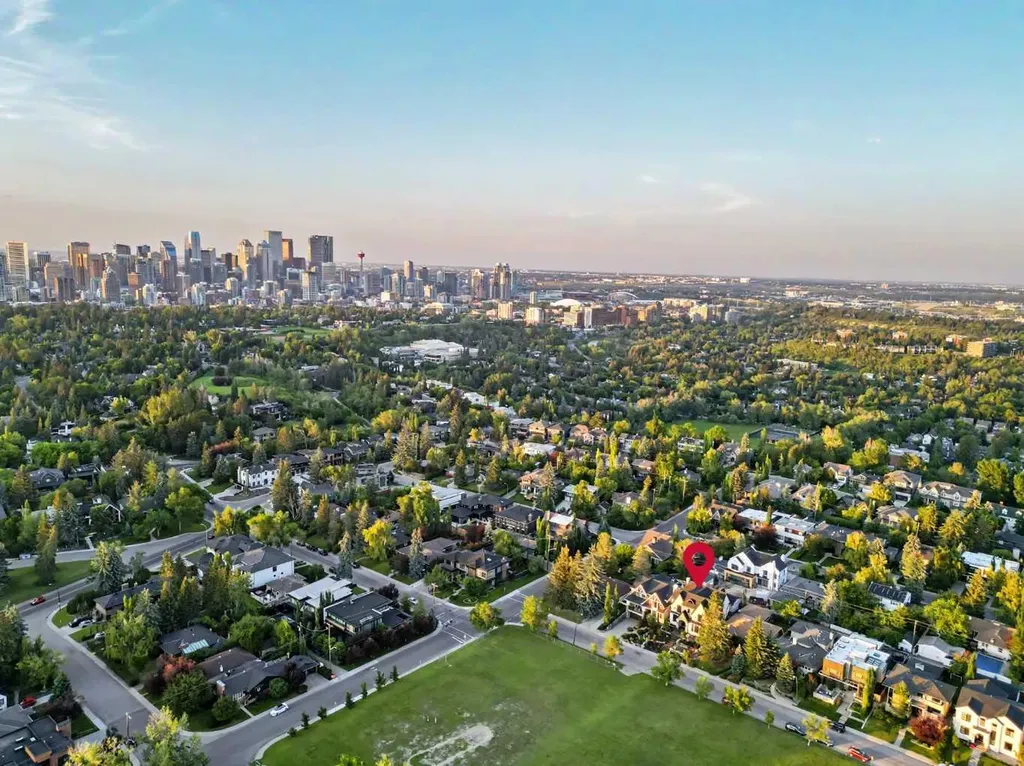 3614 10 Street SW Calgary AB T2T 3H8